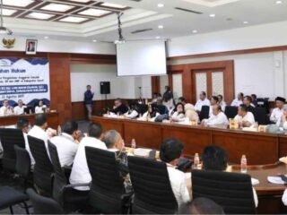 Ruangatas.com - 2025-08-14T003334.803