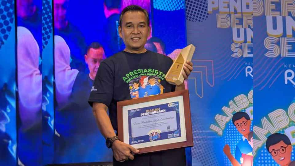 Ruangatas.com - 2025-11-13T161114.103