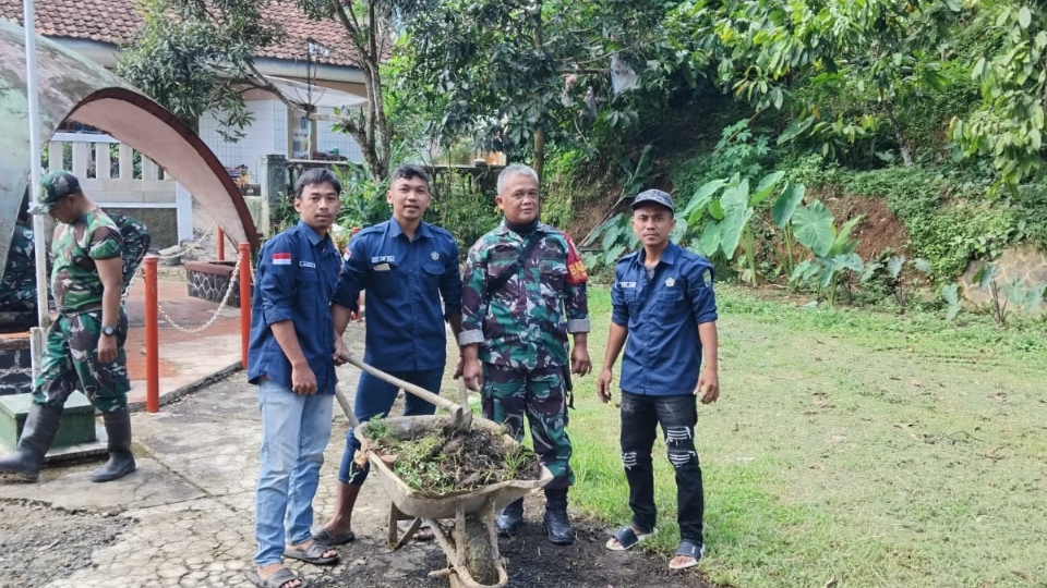 Ruangatas.com_20251205_150632_0000